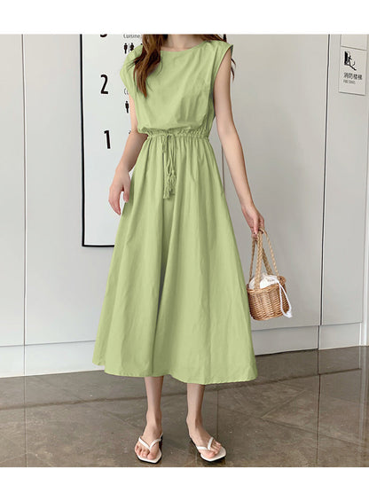 Sleeveless Round-neck Dress