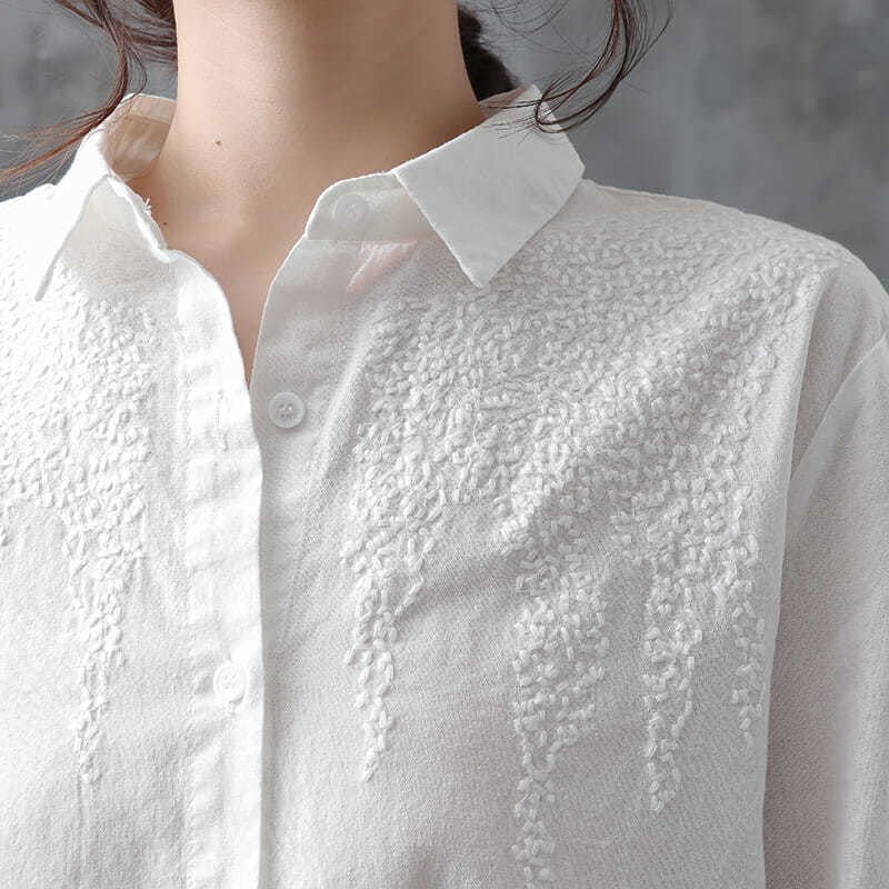 Long Sleeve Vintage Blouse with Embroidery